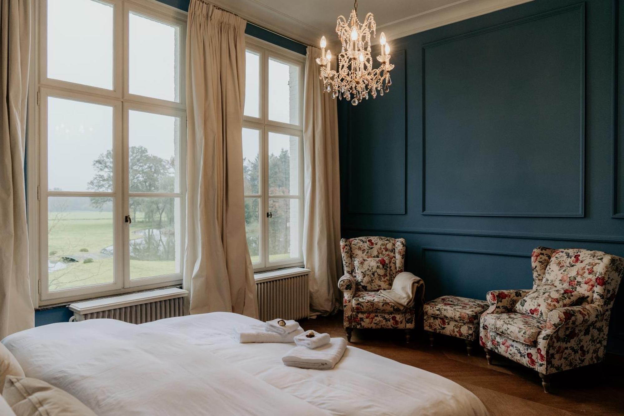 B&B Kasteel Den Tip Arendonk Bagian luar foto
